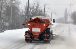 Луцькі комунальники перейшли на цілодобовий режим роботи Луцькі-комунальники-перейшли-на-цілодобовий-режим-роботи