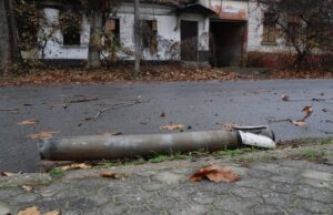 Окупанти обстріляли кафе у Херсоні: є загиблі та поранені Окупанти-обстріляли-кафе-у-Херсоні:-є-загиблі-та-поранені