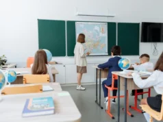 Школи Рівненщини завтра проводитимуть навчання дистанційно Школи-Рівненщини-завтра-проводитимуть-навчання-дистанційно