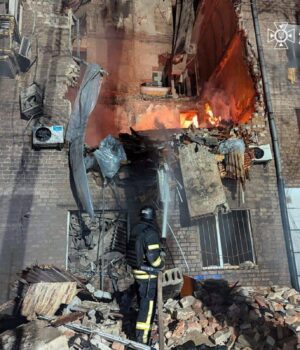 Удар-по-Кривому-Рогу:-кількість-постраждалих-зросла,-ДСНС-показала-наслідки-атаки