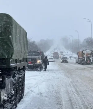 ВІДЕО: Рух на трасі Київ — Чоп у Рівненській області відновлено