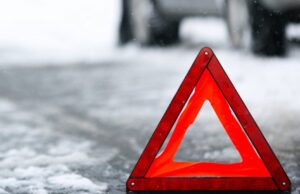 У Володимирському районі зіткнулися автівки: двох людей доставили у лікарню У-Володимирському-районі-зіткнулися-автівки:-двох-людей-доставили-у-лікарню