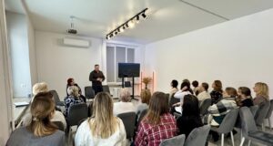 Громади Львівщини вивчали досвід Нововолинська у наданні соціальних послуг Громади-Львівщини-вивчали-досвід-Нововолинська-у-наданні-соціальних-послуг