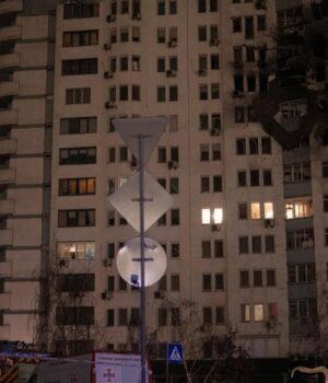 Основні-цілі-–-житло,-критичні-та-транспортні-об’єкти:-які-наслідки-атаки-РФ Основні-цілі-–-житло,-критичні-та-транспортні-об’єкти:-які-наслідки-атаки-РФ