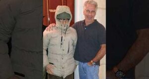 російський слід у справі Епштейна. Вуді Аллен, «Лоліта», шапка «барін» #epsteinfiles #файлиепштейна (ВІДЕО) російський слід у справі Епштейна. Вуді Аллен, «Лоліта», шапка «барін» #epsteinfiles #файлиепштейна (ВІДЕО)