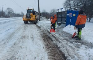 На Волині ліквідовують наслідки снігопадів: дороги чистять понад 60 одиниць спецтехніки На-Волині-ліквідовують-наслідки-снігопадів:-дороги-чистять-понад-60-одиниць-спецтехніки