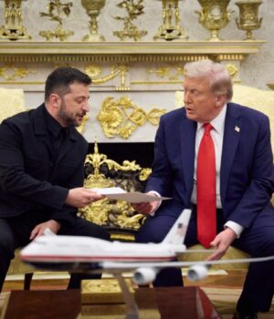 Зеленський-заявив,-що-обговорює-з-Трампом-угоду-про-вільну-торгівлю-із-США,-–-bloomberg