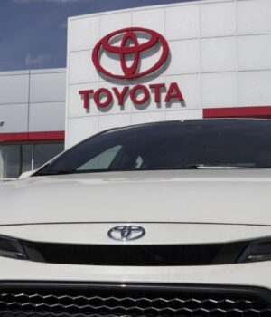 Які-моделі-toyota-можуть-проїхати-понад-300-тисяч-кілометрів:-експерти-назвали-топ-5