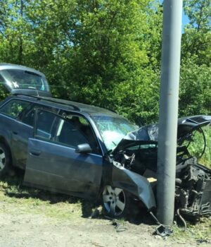 У-Луцьку-судили-водія,-який-на-чужому-авто-влетів-у-стовп,-а-після-втечі-пив. У-Луцьку-судили-водія,-який-на-чужому-авто-влетів-у-стовп,-а-після-втечі-пив.