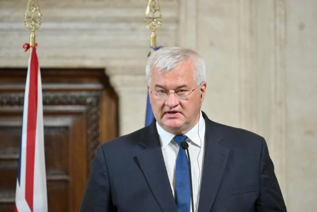 Україна закликає посилити тиск на іранський владу за репресії і підтримку рф – Сибіга Україна-закликає-посилити-тиск-на-іранський-владу-за-репресії-і-підтримку-рф-–-Сибіга