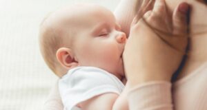 Як грудне вигодовування впливає на психічне здоров’я матері: пояснення вчених Як-грудне-вигодовування-впливає-на-психічне-здоров’я-матері:-пояснення-вчених