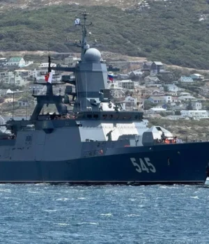 ПАР-розпочала-спільні-військово-морські-навчання-з-росією,-Китаєм-та-Іраном