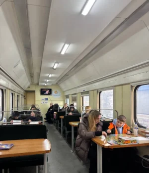 02baf15d_5e06_4831_af75_6b1d4413bc31.webp В Київській області облаштували перші «Вагони незламності»