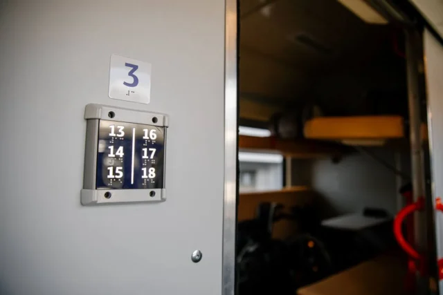 Понад 60 поїздів змінили маршрут після нічних ударів рф – Укрзалізниця Понад-60-поїздів-змінили-маршрут-після-нічних-ударів-рф-–-Укрзалізниця