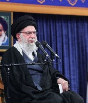 «Гітлер-нашого-часу»:-у Сенаті-США-закликали-ліквідувати-верховного-лідера-Ірану «Гітлер-нашого-часу»:-у Сенаті-США-закликали-ліквідувати-верховного-лідера-Ірану