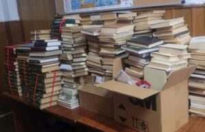 Півтори тонни за рік: волиняни активно позбуваються російськомовних книг заради підтримки армії Півтори-тонни-за-рік:-волиняни-активно-позбуваються-російськомовних-книг-заради-підтримки-армії