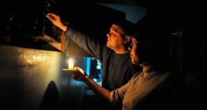 Увесь Київ переходить на екстрені відключення світла Увесь-Київ-переходить-на-екстрені-відключення-світла