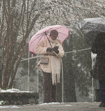 У Стамбулі через снігопади скасовують авіарейси й навчання в школах У-Стамбулі-через-снігопади-скасовують-авіарейси-й-навчання-в-школах