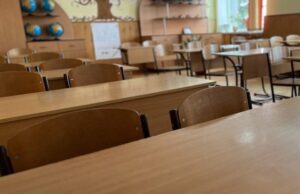 Чому в місті на Волині школи не перейшли на дистанційне навчання Чому-в-місті-на-Волині-школи-не-перейшли-на-дистанційне-навчання