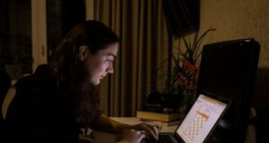 Завтра по всій Україні діятимуть графіки відключення електроенергії Завтра-по-всій-Україні-діятимуть-графіки-відключення-електроенергії