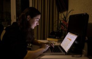 Завтра по всій Україні діятимуть графіки відключення електроенергії Завтра-по-всій-Україні-діятимуть-графіки-відключення-електроенергії