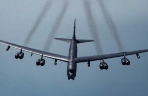 Один бомбардувальник B-52 небезпечніший за ескадрилью китайських H-6K, ось чому Один-бомбардувальник-b-52-небезпечніший-за-ескадрилью-китайських-h-6k,-ось-чому