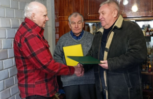 На Волині ветерана Другої світової війни привітали із 99-річчям На-Волині-ветерана-Другої-світової-війни-привітали-із-99-річчям
