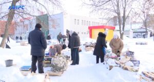 Мороз не зупиняє ні фермерів, ні покупців: що продають на луцьких ринках Мороз-не-зупиняє-ні-фермерів,-ні-покупців:-що-продають-на-луцьких-ринках