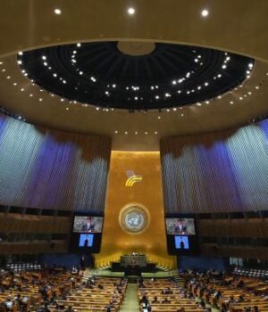 Засідання-ООН:-Мельник-відповів-Небензі-російською,-а-США-заявили-про-“насмішки-РФ-над-Трампом”