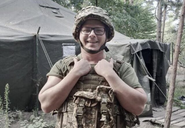 Перестало битися серце 35-річного воїна з Волині Олександра Ластенка Перестало-битися-серце-35-річного-воїна-з-Волині-Олександра-Ластенка