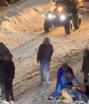 На-Тернопільщині-водії-побилися-після-ДТП,-військовий-отримав-травми-обличчя На-Тернопільщині-водії-побилися-після-ДТП,-військовий-отримав-травми-обличчя