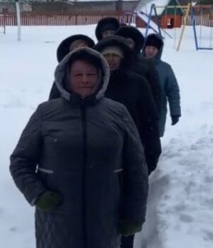 Відео-вихователів-з-волинського-села-набрало-3,5-мільйона-переглядів-у-тіктоці