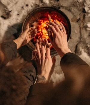 Як зігрітися-в квартирі-без-електрики-та опалення:-перевірені-та безпечні-лайфгаки