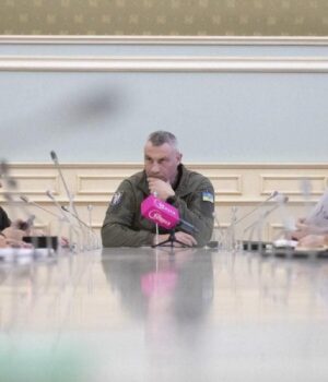 Без-опалення-у-Києві-400-будинків:-Кличко-заявив,-що-частині-з-них-повернуть-тепло-до.