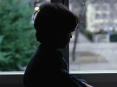 У Івано-Франківській області батько катував прийомних дітей У Івано-Франківській області батько катував прийомних дітей