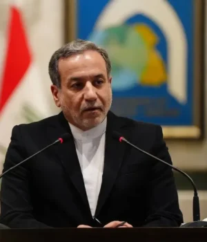 Іран-заперечує-масові-жертви,-заявляє-про-спокій-у-країні-і-звинувачує-Ізраїль-у-"змові"