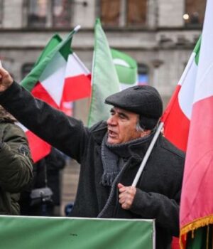 Посольство-України-в-Ірані-призупинило-роботу:-деталі