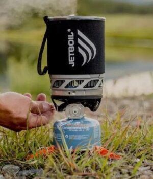 Як-готувати-їжу-під-час-відключень-світла-та-води-—-поради-від-ДСНС-та-експертів