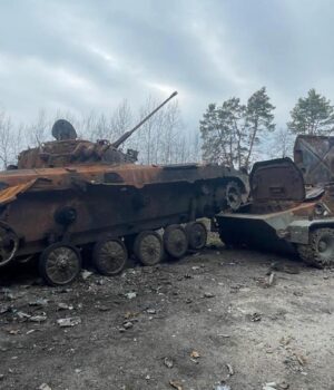 Армія-РФ-не-хоче-адаптуватися-до-дронової-війни-і-сподівається-на-диво,-–-nyt