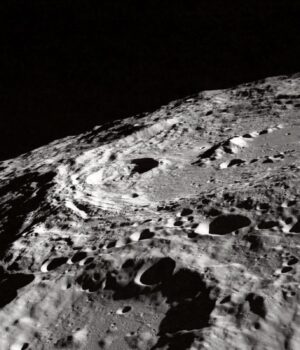 Китайський-зонд-зібрав-на-Місяці-“неправильний”-ґрунт:-вчені-знайшли-пояснення