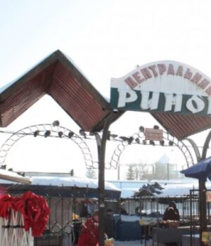 Скільки-коштує-картопля,-морква-та-інші-овочі-на-ринку-у-Луцьку