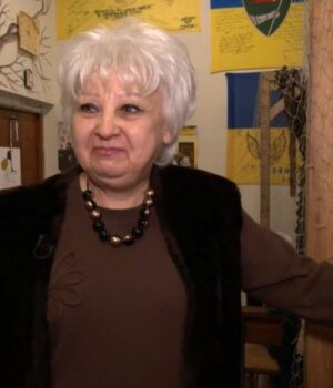 Волинянка-після-загибелі-сина-на-війні-допомагає-військовим.-ВІДЕО