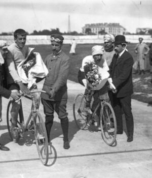 19-січня:-свята,-події,-факти-День-ніжності-до-всіх-істот-та-перша-велогонка-«Тур-де.