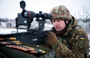 Волинський гвардієць Шаолінь обробляв землю, а тепер прикриває небо Волинський-гвардієць-Шаолінь-обробляв-землю,-а-тепер-прикриває-небо