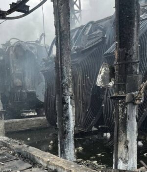Росія-атакувала-енергообʼєкт-ДТЕК-в-Одесі:-понад-30-тисяч-родин-без-світла