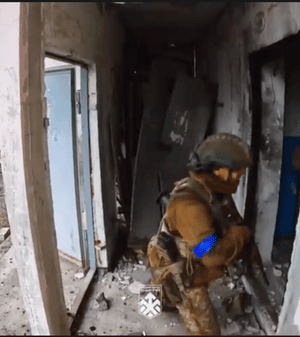 Нацгвардія-тримає-Куп’янськ:-бійці-“Хартії”-зачищають-місто-від-окупантів-(відео)