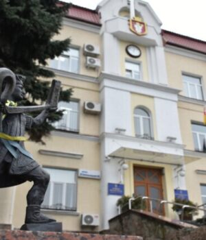 У-Луцькій-міськраді-–-кадрові-зміни:-обиратимуть-нову-голову-бюджетної-комісії