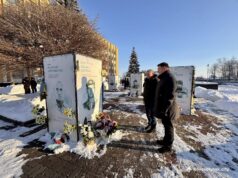 Нововолинці вшанували пам’ять Захисників Донецького аеропорту Нововолинці-вшанували-пам’ять-Захисників-Донецького-аеропорту