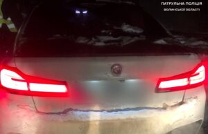 У Луцьку патрульні зупинили BMW з липовими номерами У-Луцьку-патрульні-зупинили-bmw-з-липовими-номерами