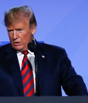 У-НАТО-почали-приховувати-секретну-інформацію-від-Вашингтона-через-шантаж-Трампа